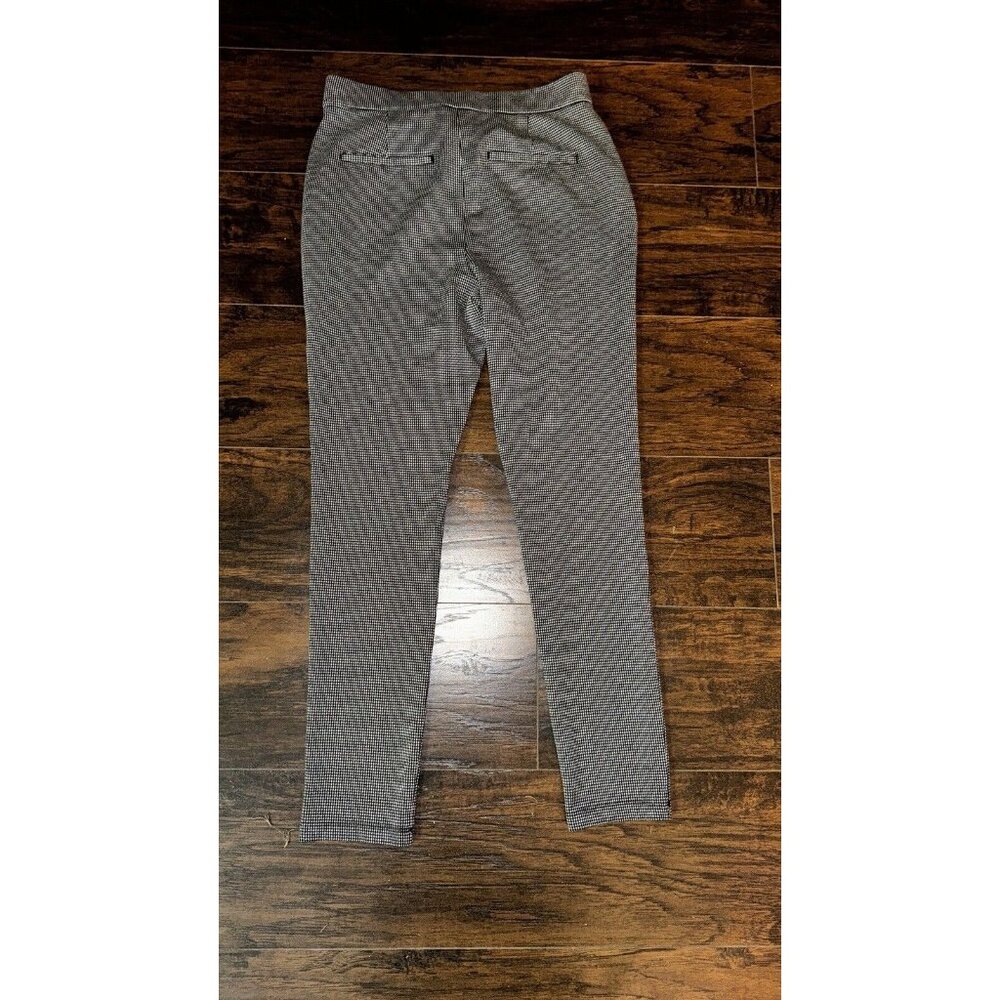 Express Black & White Houndstooth Cropped Pants - Picture 10 of 11